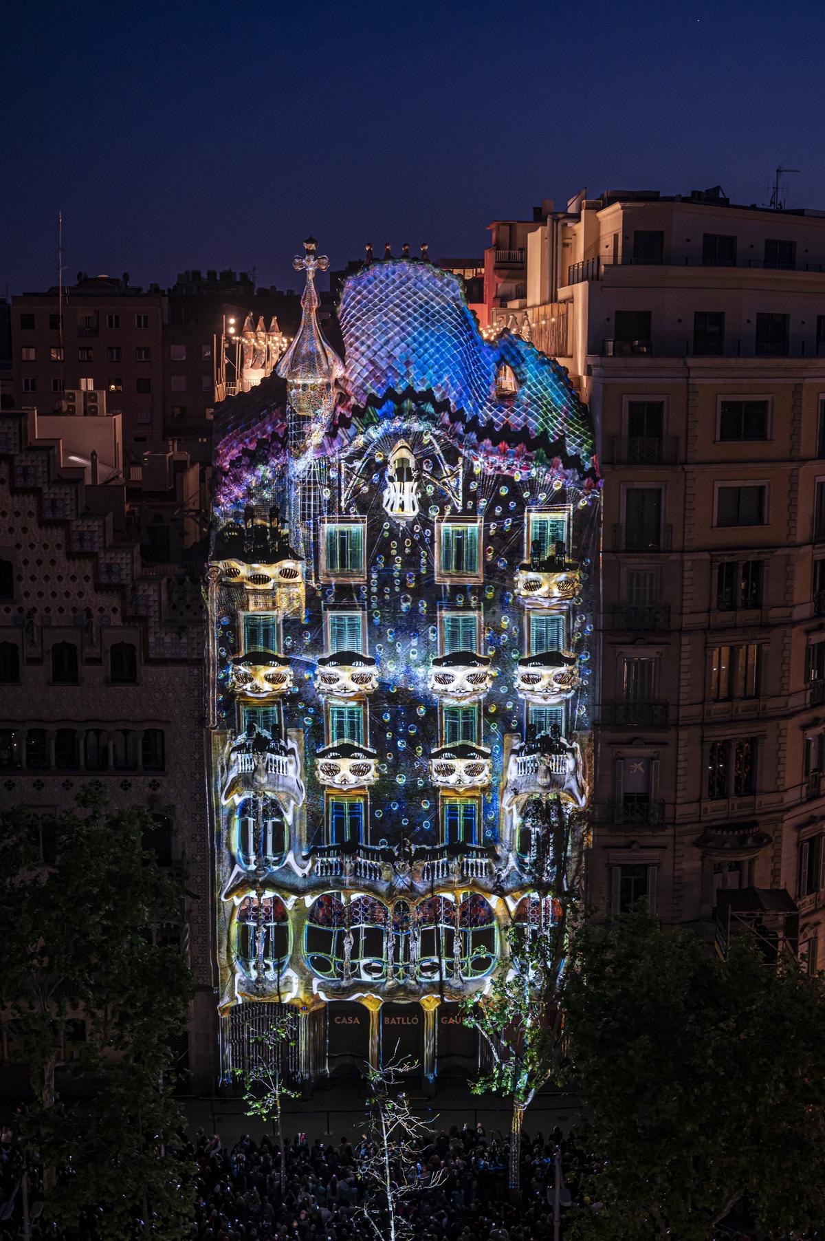 El espectacular ‘mapping’ sobre la Casa Batlló