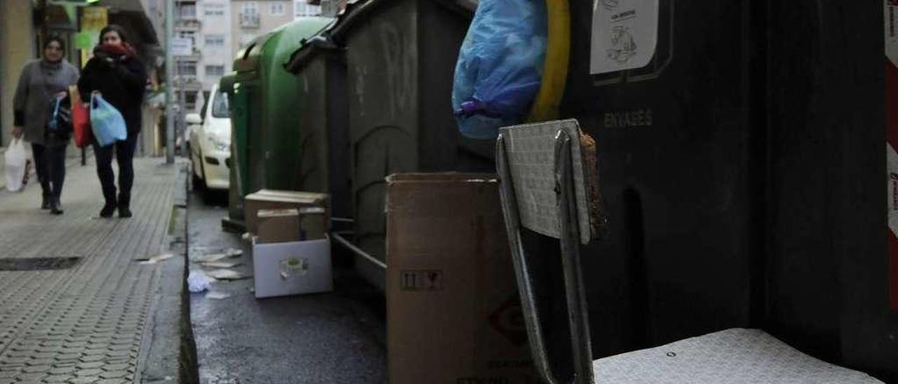 La conciencia mayoritaria sobre el reciclaje es una tarea pendiente en las comarcas. // Bernabé/Javier Lalín