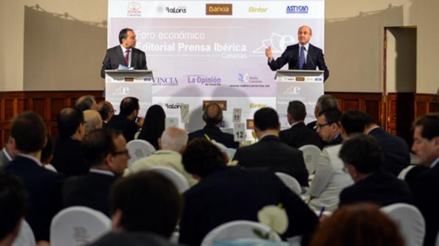 El ministro de Economía, Luis De Guindos, en el Foro Económico de Editorial Prensa Ibérica