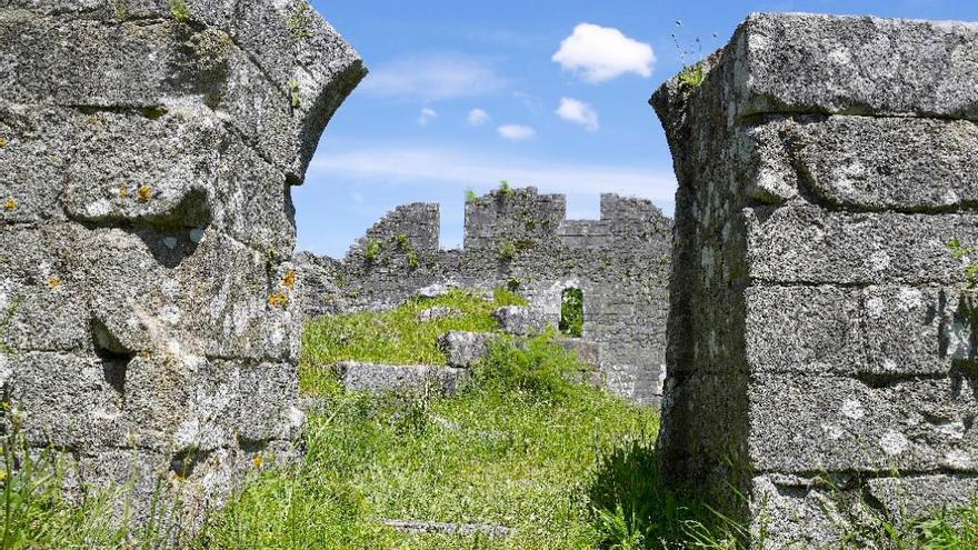 As Torres de Altamira de Brión, que van contar cunha recreación da batalla nas súas inmediacións. Foto: TDG