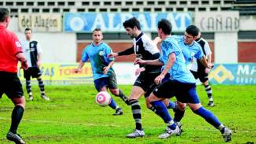 La UPP pierde su partido de Badajoz por incomparecencia