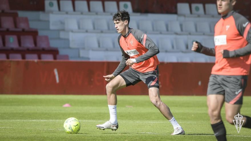 Pablo Pérez, en el entrenamiento de esta mañana en Mareo