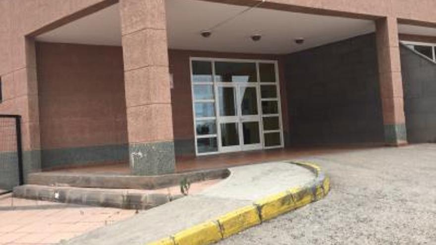 Fachada del Servicio de Urgencias del centro de salud de Barrio Atlántico