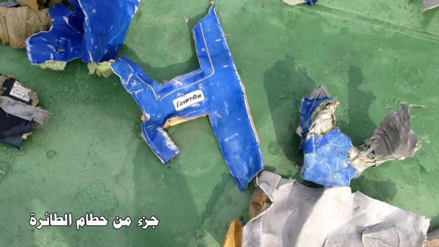 ¿Hubo una explosión en el avión de Egyptair?