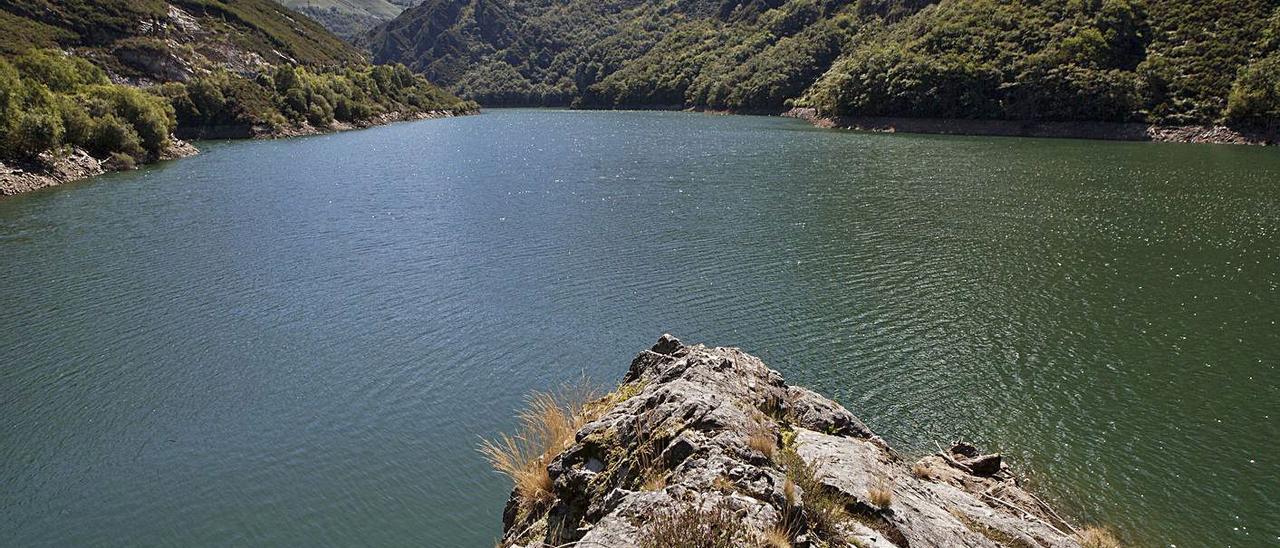 El embalse de Tanes. | Fernando Rodríguez