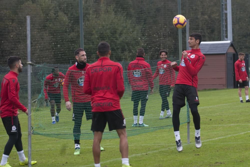 El Dépor se entrena tras golear al Oviedo