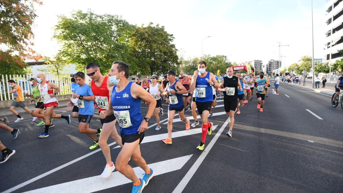 Las imágenes de la Media Maratón de Almodóvar