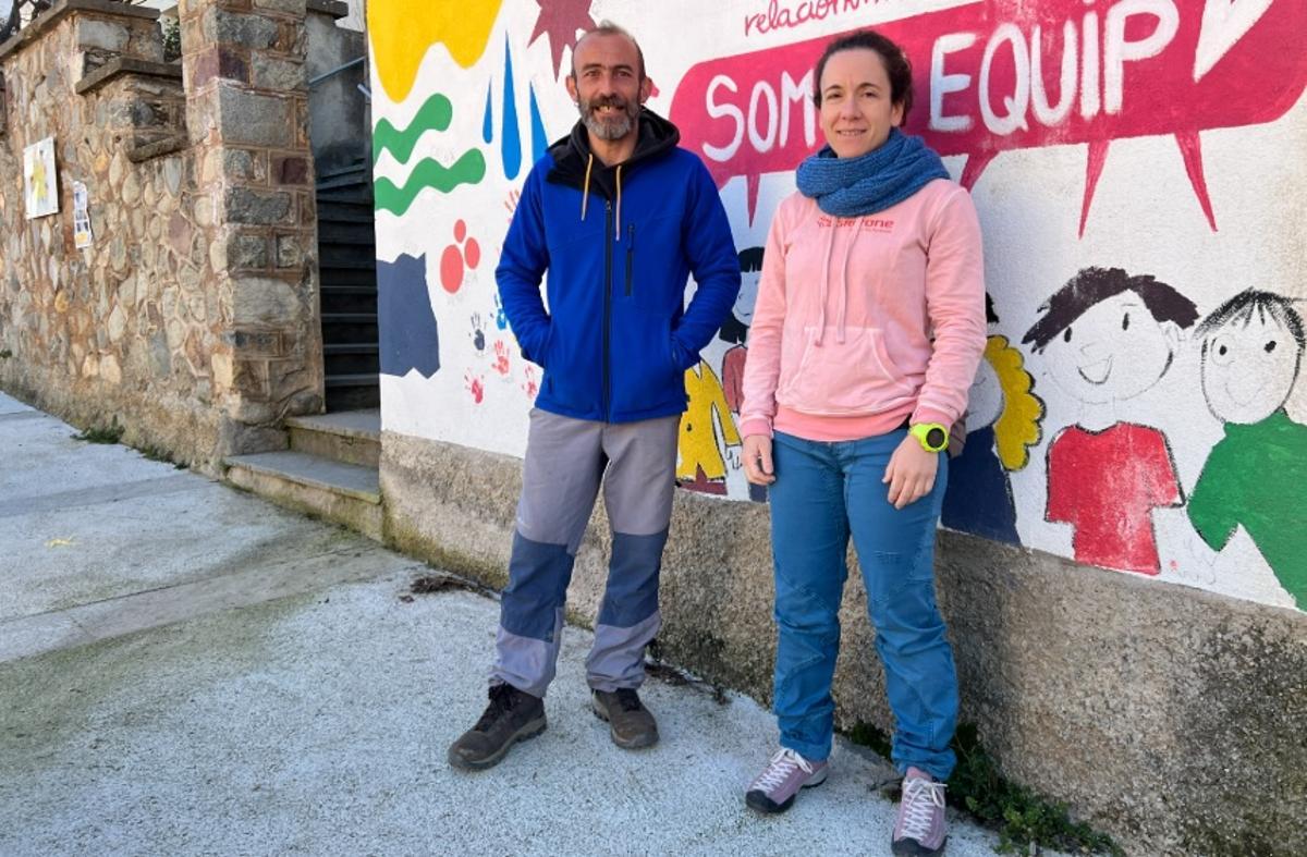 Familiars dels alumnes pels qui reclamen una ampliació del transport escolar