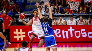 España B se estrena con una ilusionante victoria en el Martín Carpena (80-75)