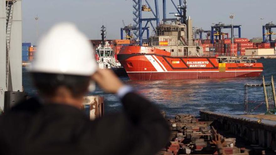 Botadura en los astilleros boluda del puerto de Valencia del barco de Salvamento marítimo Sar Mesana.