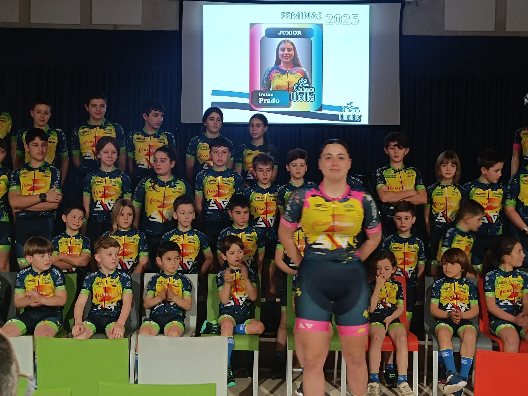 La Escuela de Ciclismo de Viella celebra su Gala Presentación de Temporada