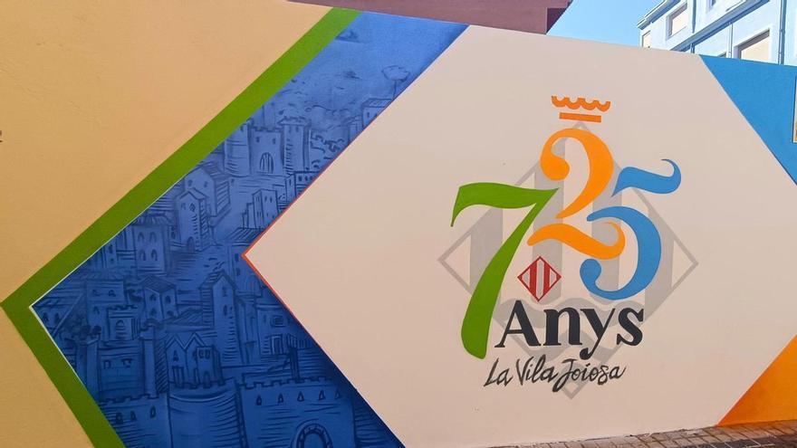 Un mural per als 725 anys: la Vila immortalitza la seua fundació amb una pintura il·lustrativa