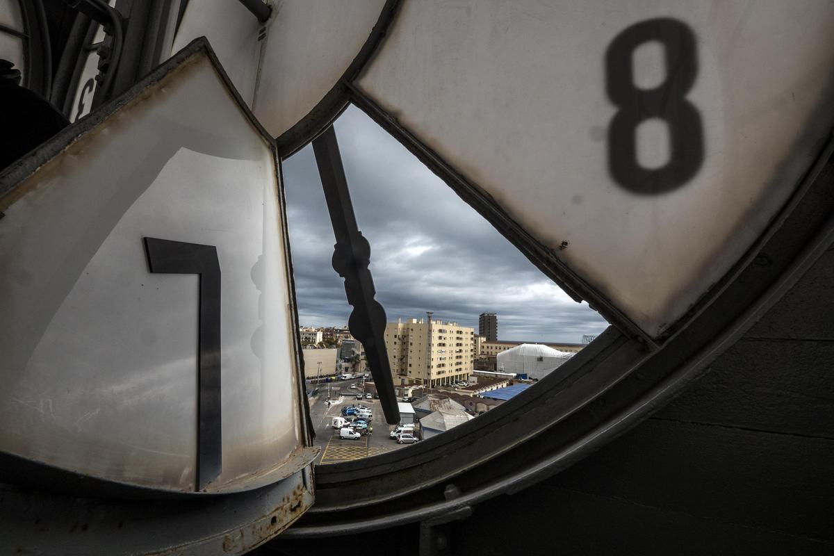 El muelle de pescadores visto desde la Torre del Reloj, que abrió para el Open House 2022