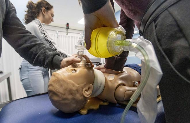 Simuladores inteligentes revolucionan la formación de los futuros médicos