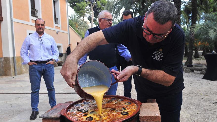 Arroz con costra, un plato para unir a la provincia