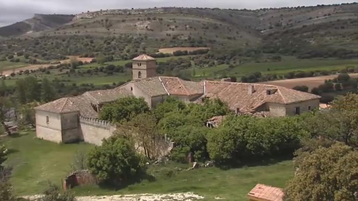 Ermita, monasterio y finca de 325 hectáreas buscan dueño