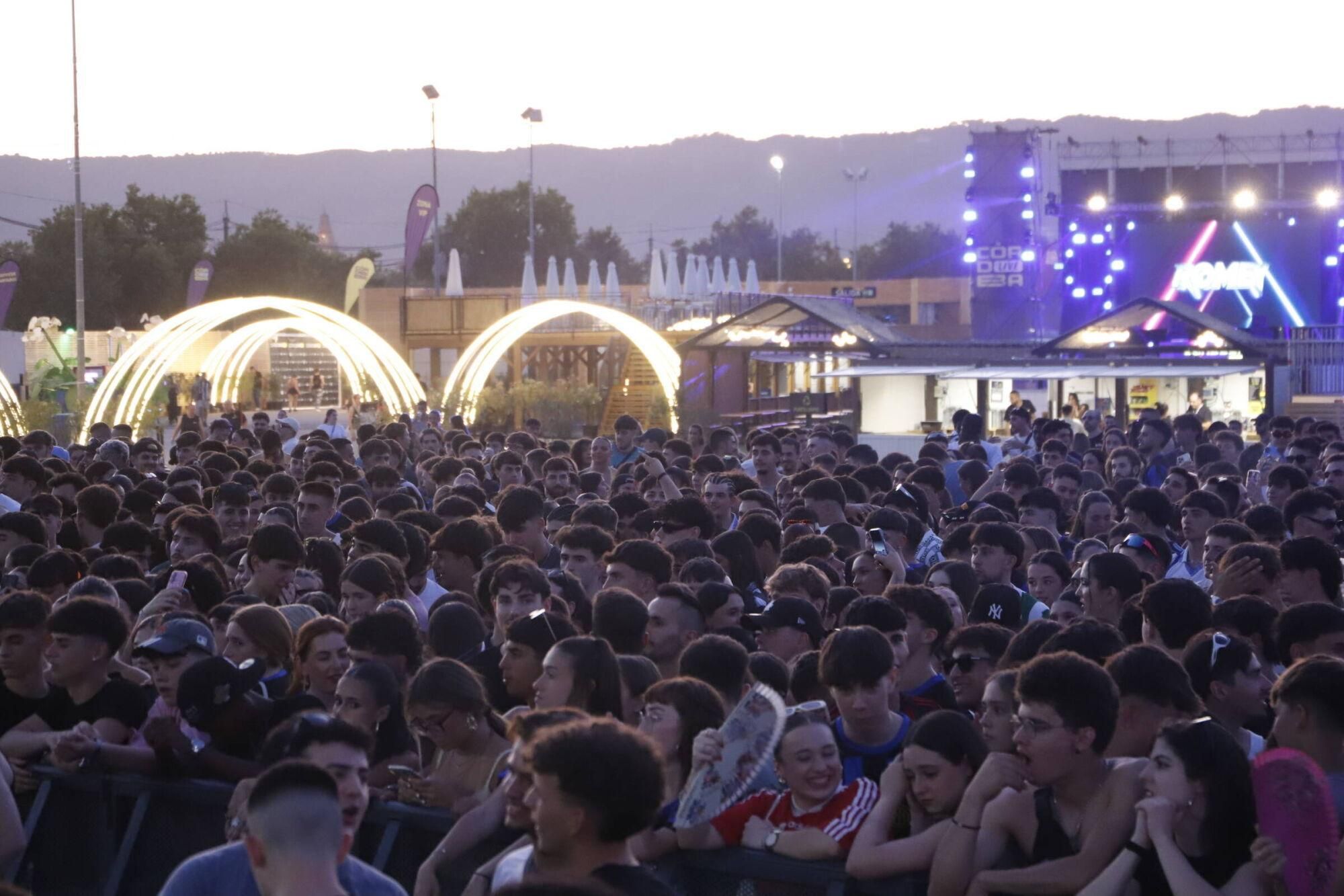 El rapero Cruz Cafuné sube al escenario del Córdoba Live con sus ritmos envolventes