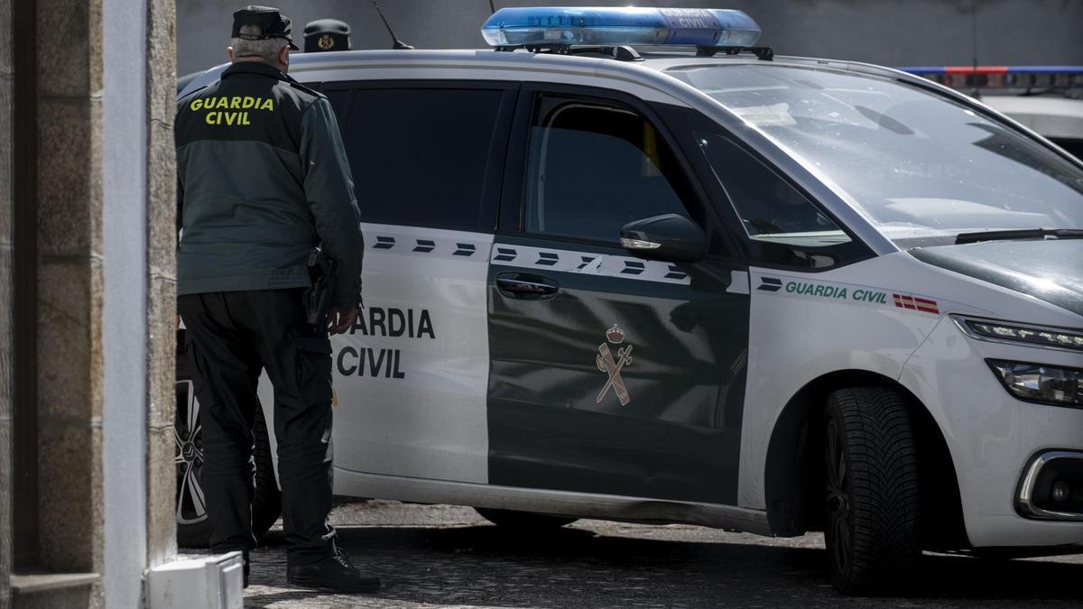 Agentes de la Guardia Civil.