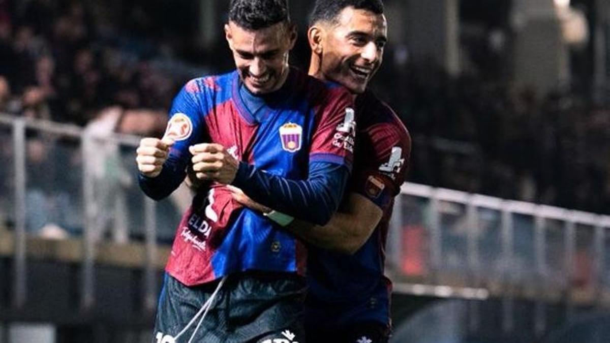 El Eldense rescata un punto ante el Alcorcón El Eldense rescata un punto ante el Alcorcón
