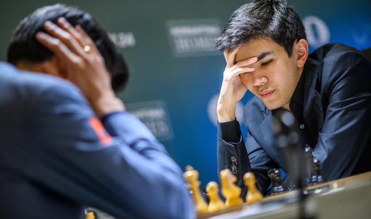 Jakhovir Sindarov, en un partida del torneo de Candidatos 2026