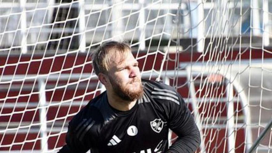 Ernestas y Juanma elevan a trece los jugadores del Lorca