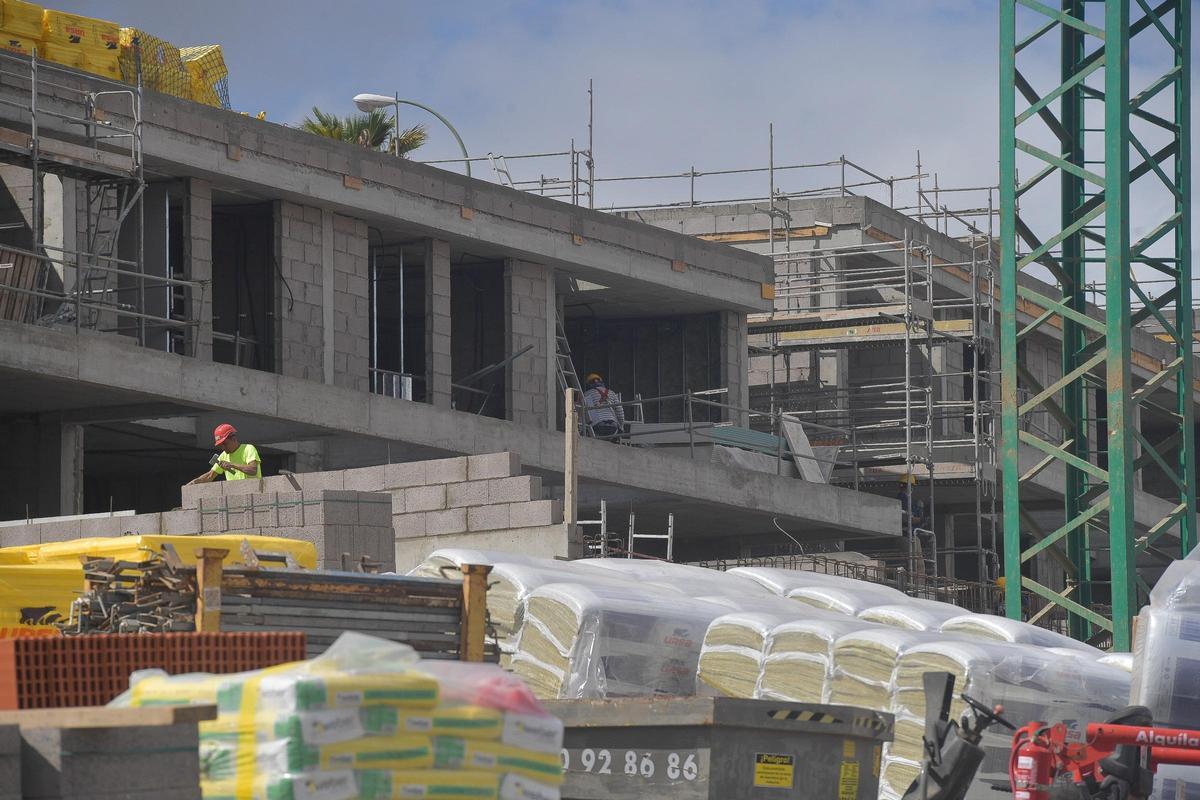 Uno de los programas perdidos daba formación en oficios de la construcción.
