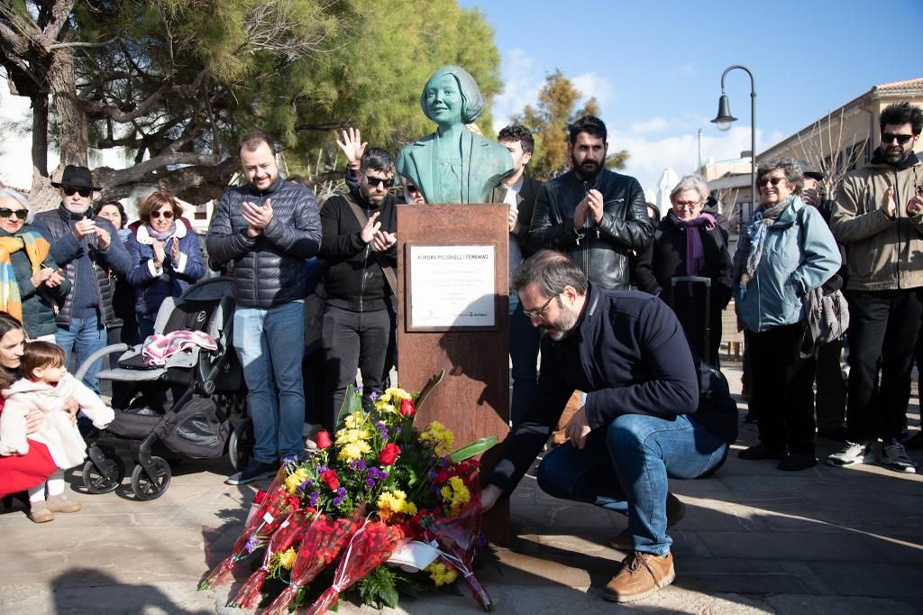 Homenaje a Aurora Picornell en el Molinar