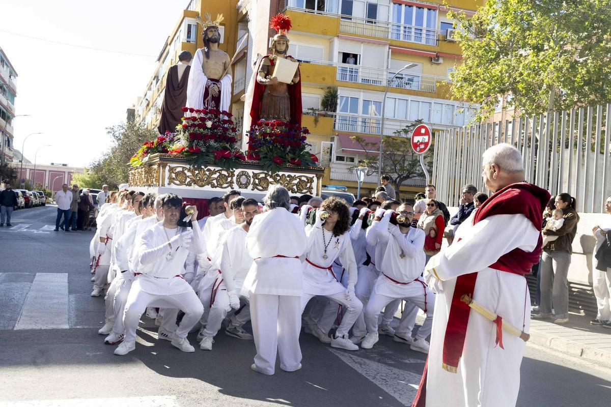 la Sentencia de Jesús abre el Viernes Santo