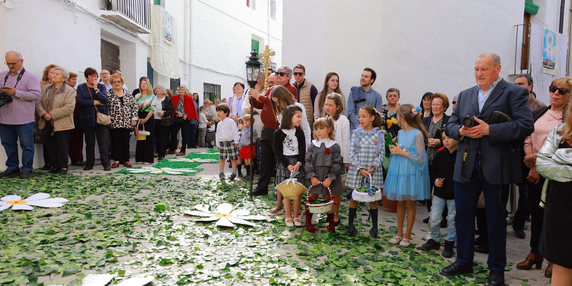 Las mejores imágenes del 500 aniversario de la parroquia de Figueroles