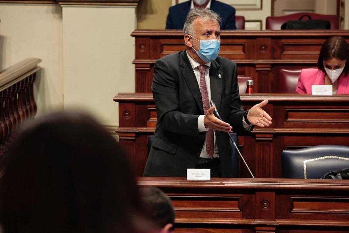 Pleno del Parlamento de Canarias (25/5/21)
