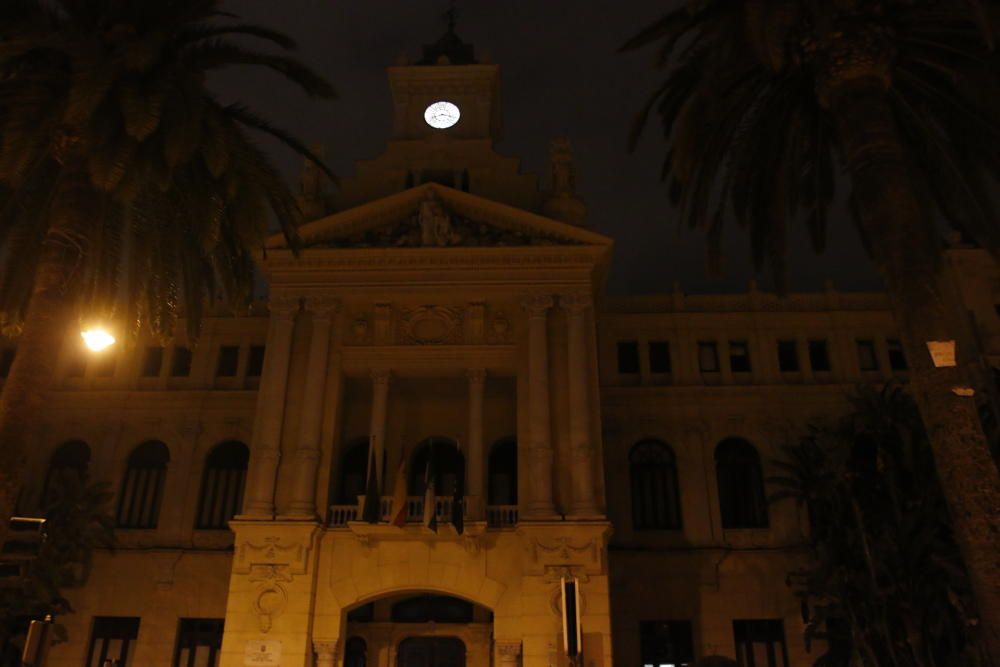 Málaga se suma a la Hora del Planeta