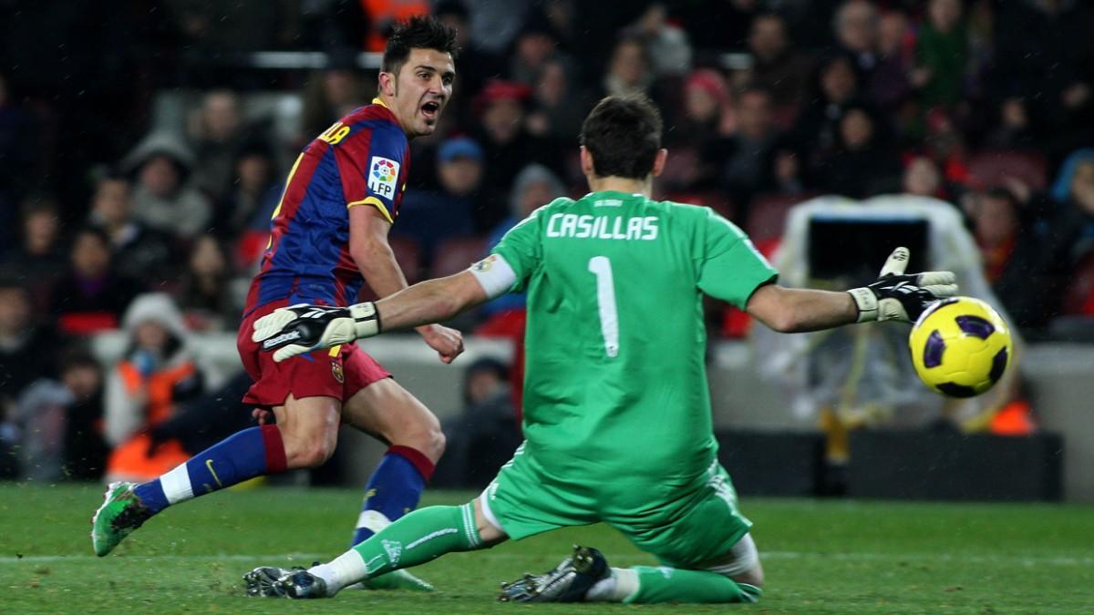 David Villa e Iker Casillas en el Clásico por 5-0 ante el Barça y el Real Madrid