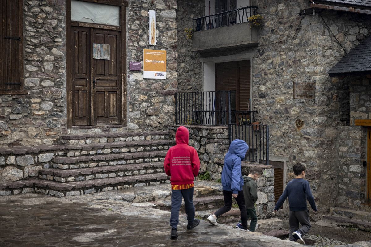 En imágenes | Unificación de aulas rurales en Plan