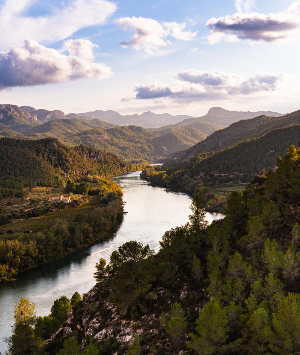El valle del río Ebro en Miravet