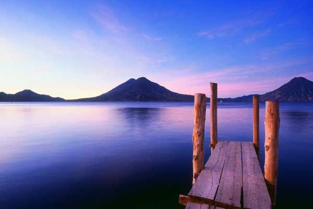 Lago Atitlán visto desde Panajachel.