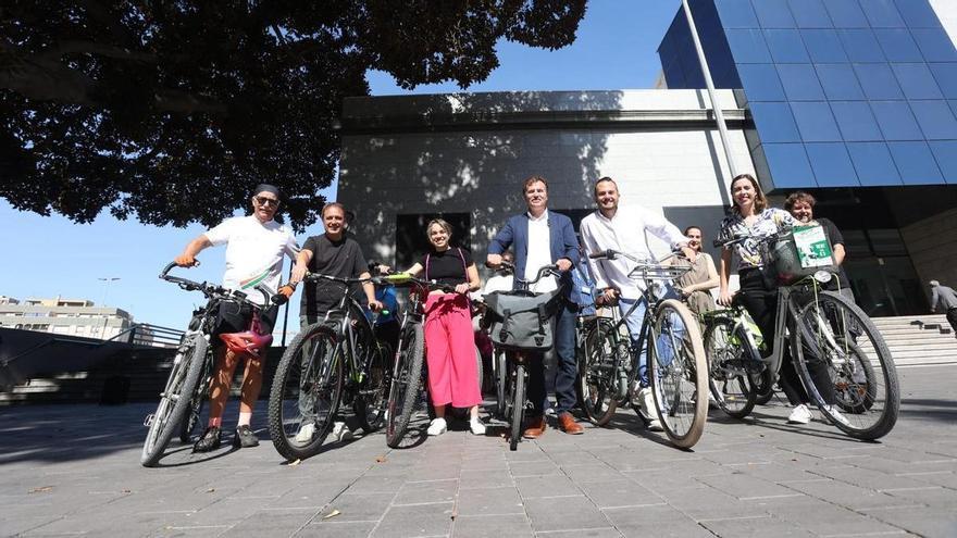 Compromís se fija en València y Elche para mejorar la movilidad de Alicante con más espacio para la bicicleta