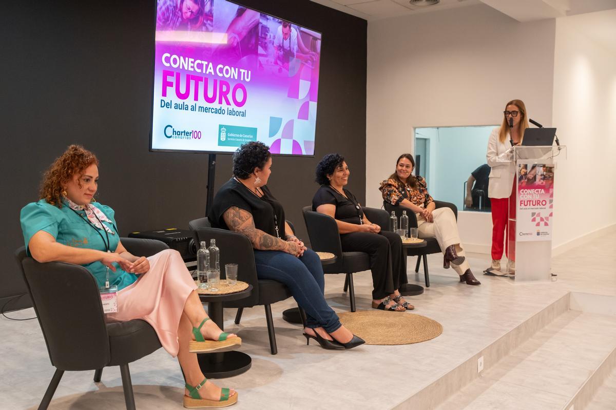 Charter 100 Canarias y el Servicio Canario de Empleo impulsan 'Conecta con tu futuro'