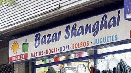 El comercio chino suma ya 50 bazares en el centro de Vigo - Faro de Vigo