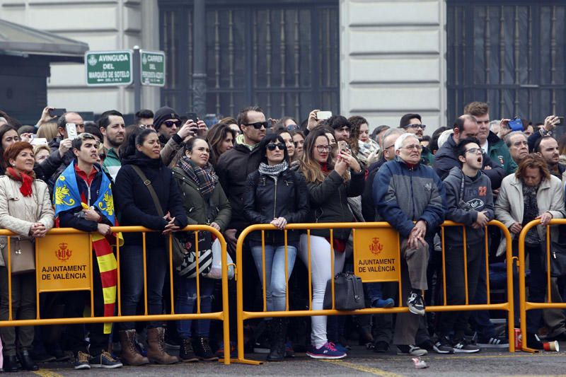 Búscate en la mascletà del 1 de marzo