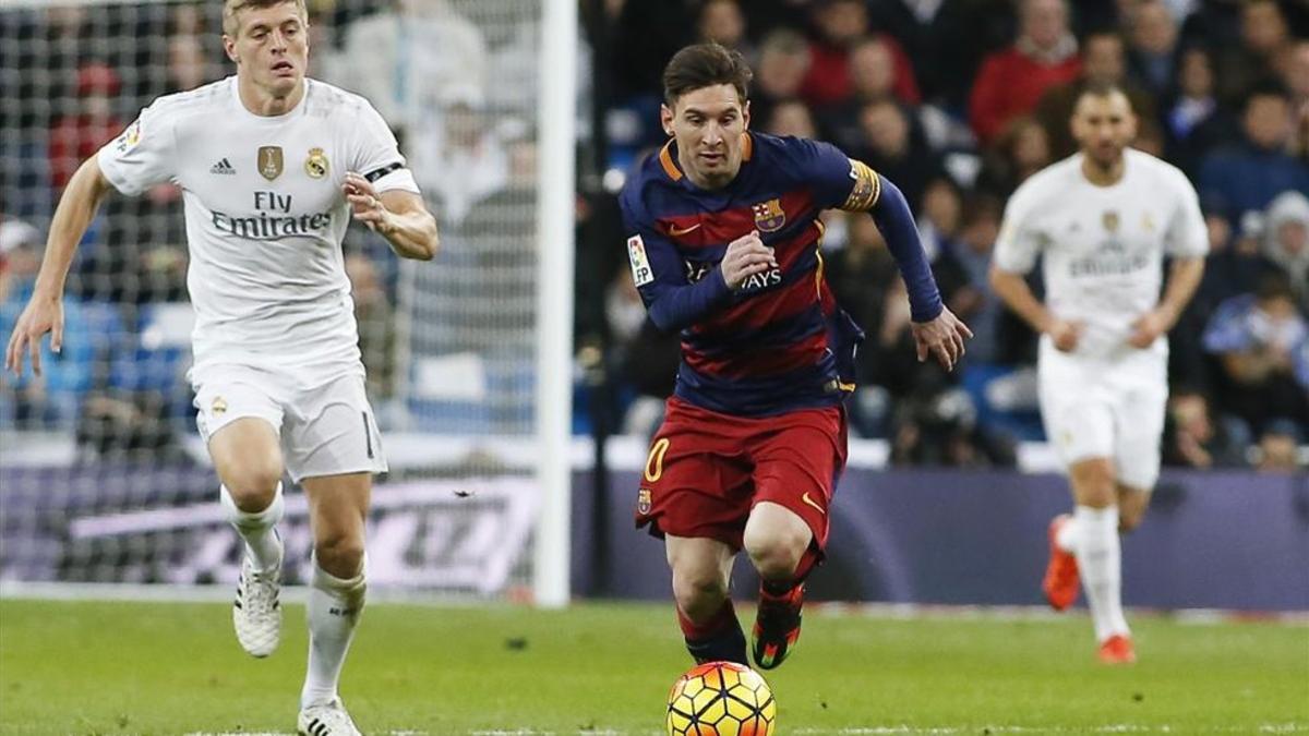 Leo Messi es siempre un peligro constante en el Bernabéu