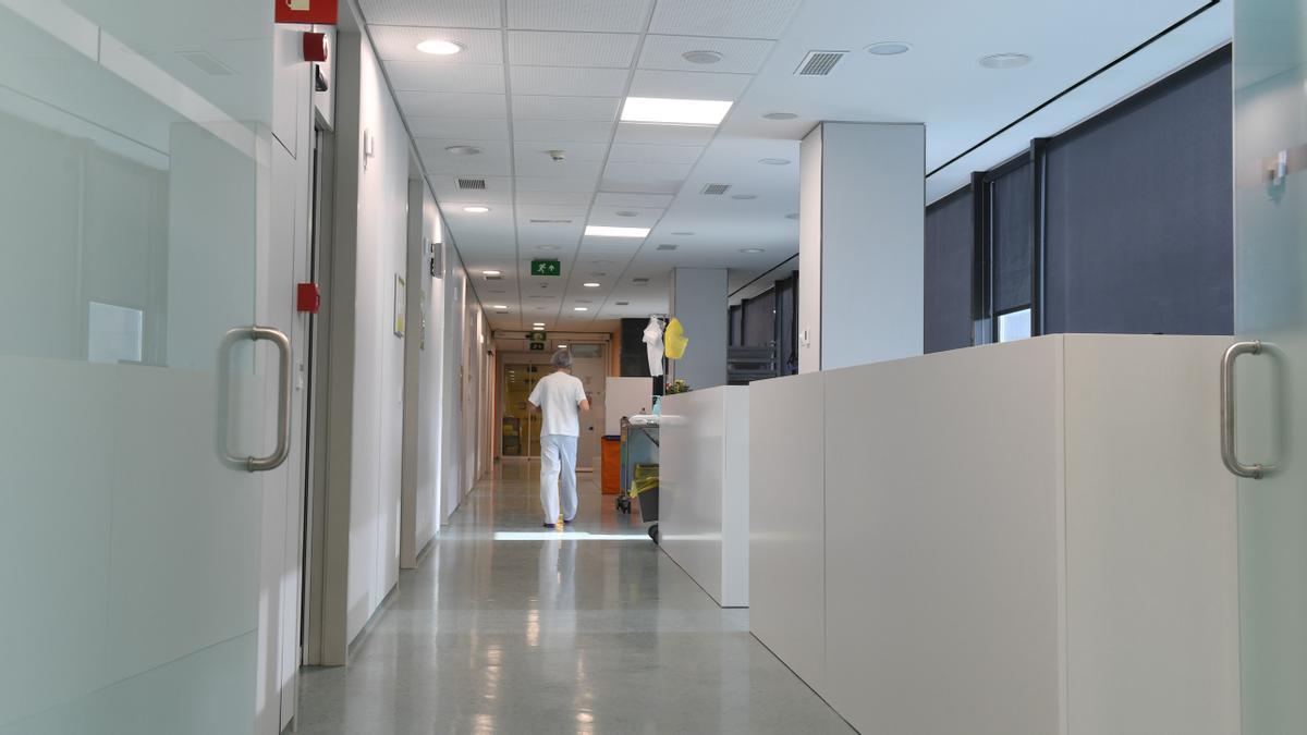 El fiscal reclama 13 anys de presó per a un acusat de deixar morir la seva dona El fiscal reclama 13 anys de presó per a un acusat de deixar morir la seva dona