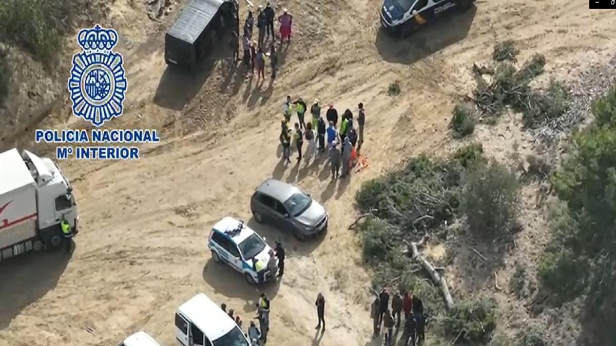 Imagen de la inspección captada por un dron de la Policía Nacional.