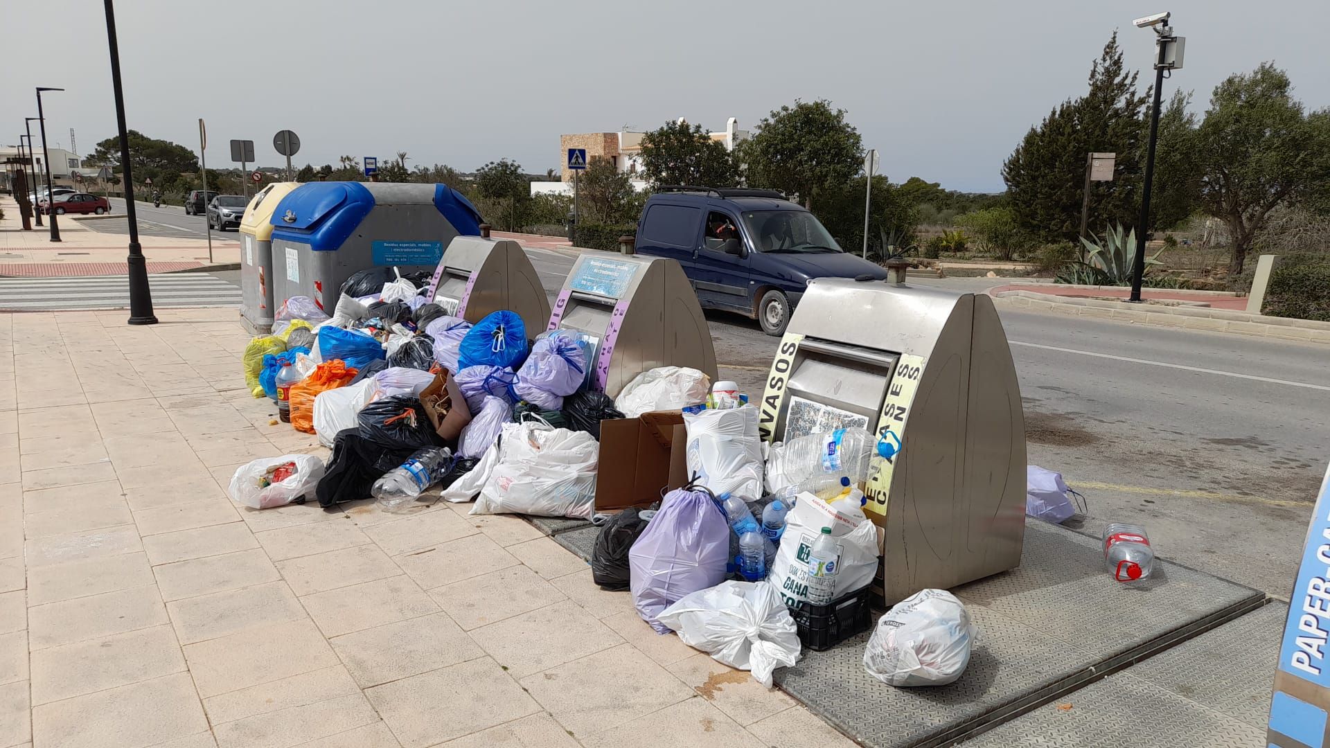 Galería de imágenes: Huelga de basureros en Formentera