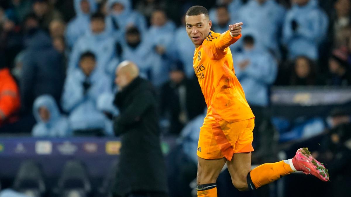 Mbappé celebra su gol contra el Manchester City en los playoffs de la Champions
