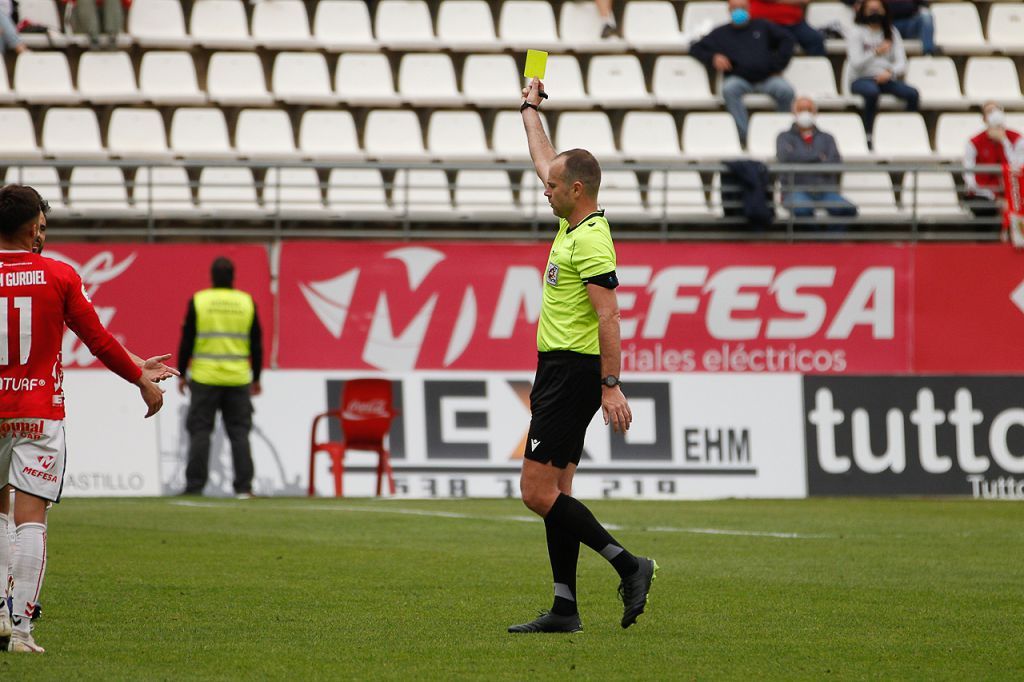 El Real Murcia no levanta cabeza (0-0)