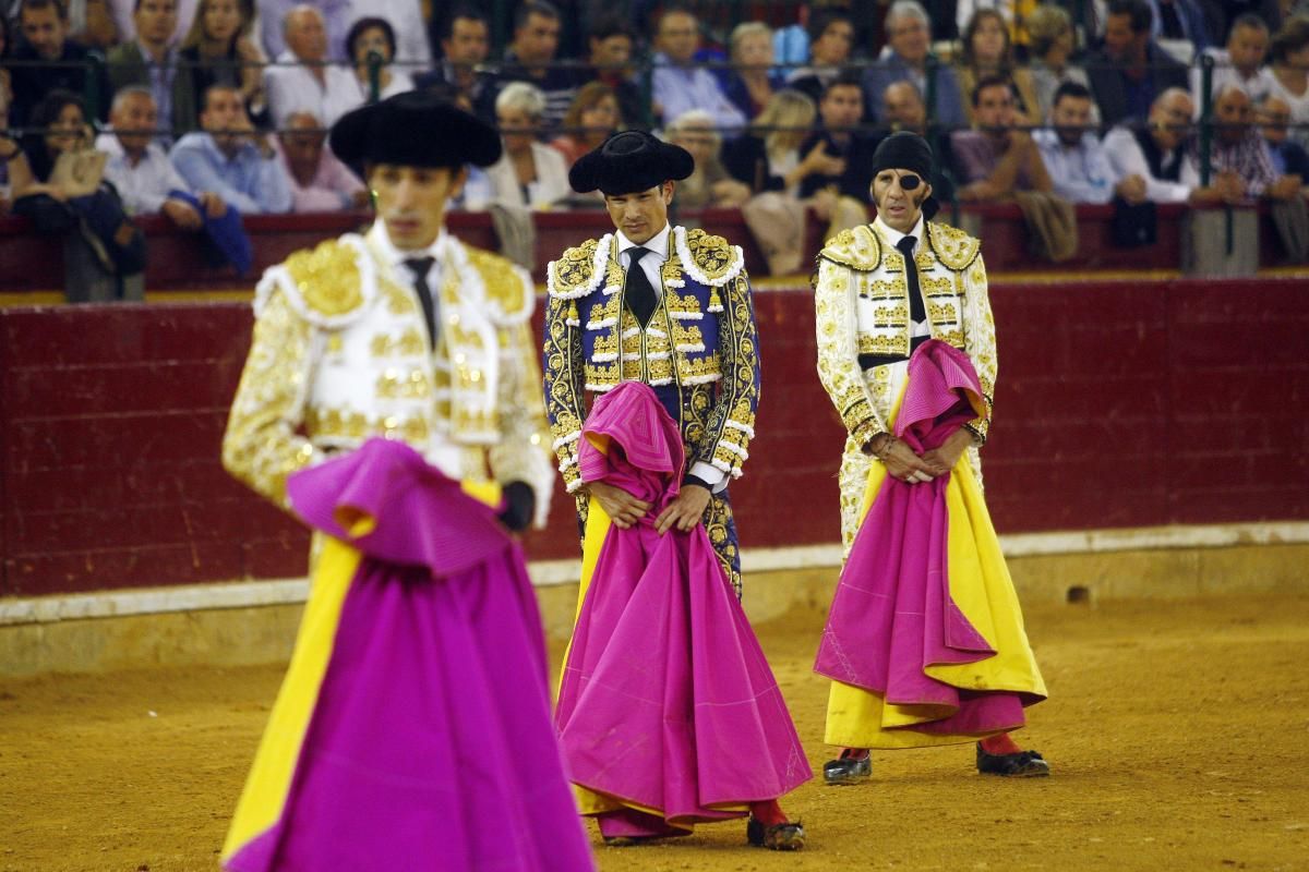 Juan José Padilla se retira en Zaragoza