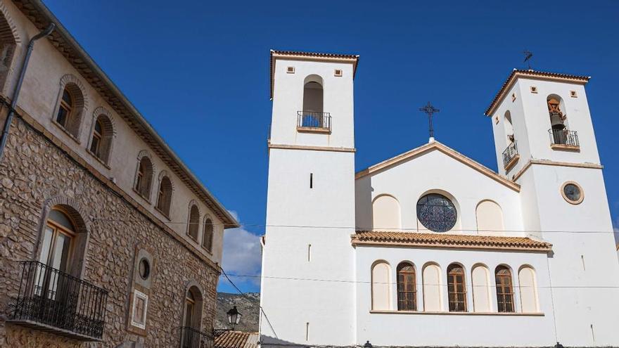 Cinco municipios del interior de Alicante reciben 550.000 euros del Consell para rehabilitar patrimonio