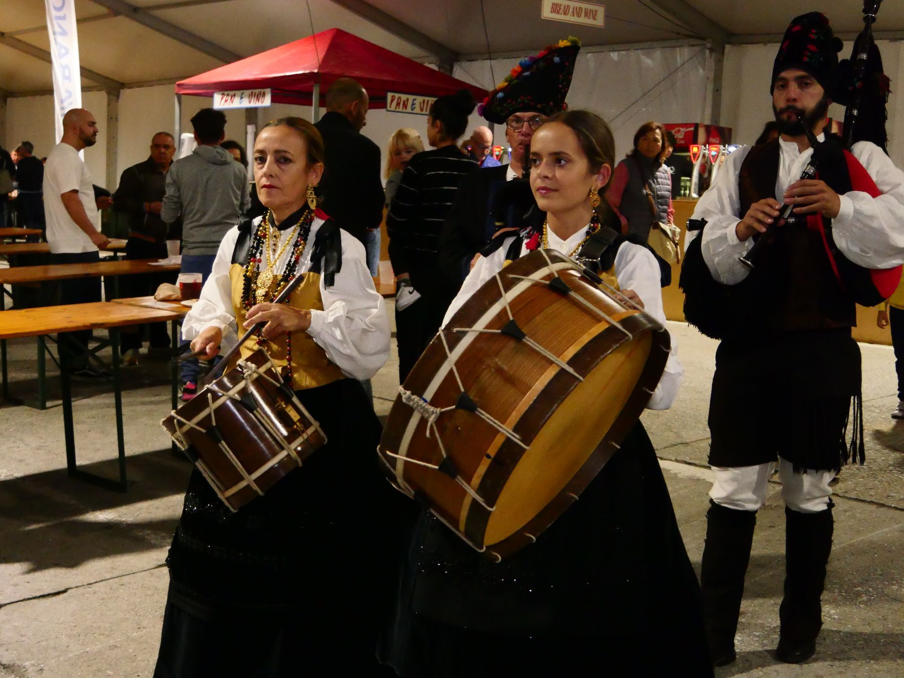 Así transcurre la LIX Festa do Marisco de O Grove