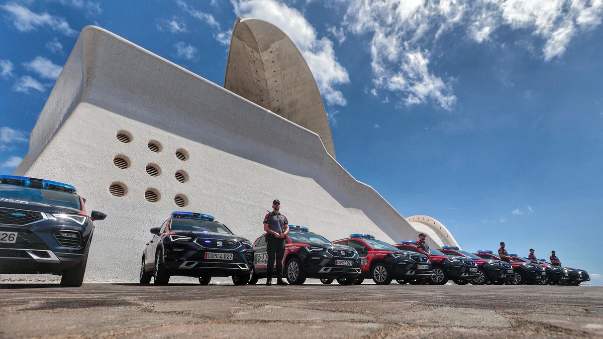 Presentación de los nuevos vehículos de la Policía Autonómica