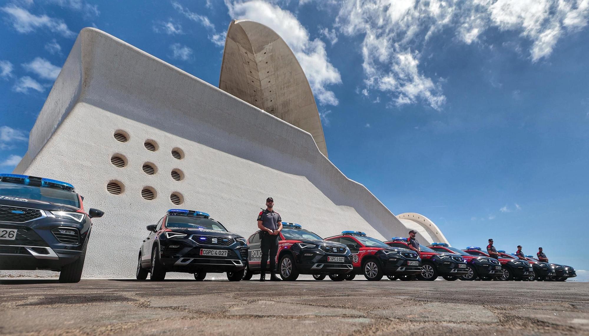 Presentación de los nuevos vehículos de la Policía Autonómica